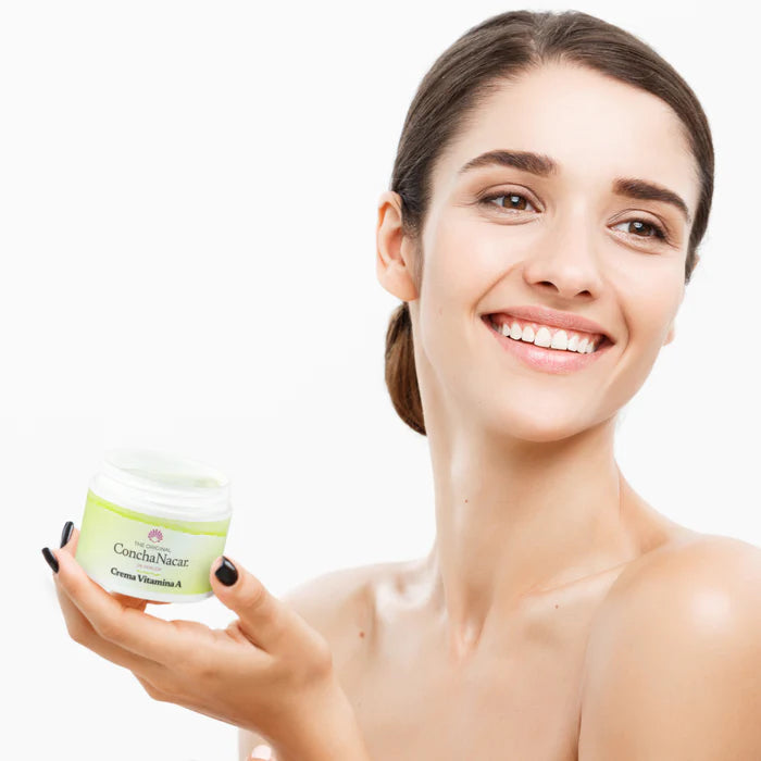 Concha de Nacar Rejuvenating Cream with Vitamin A